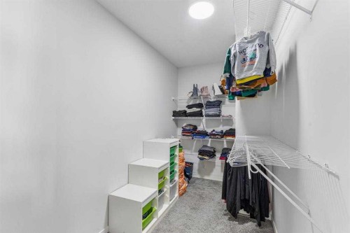 38 Seton Parade Se, Calgary, AB - Indoor Photo Showing Other Room