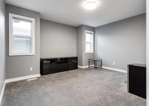 100 Cougar Ridge Close Sw, Calgary, AB - Indoor