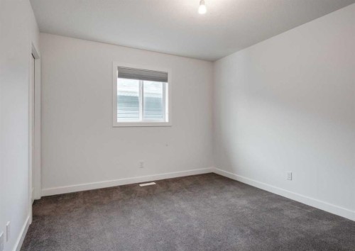 100 Cougar Ridge Close Sw, Calgary, AB - Indoor Photo Showing Other Room