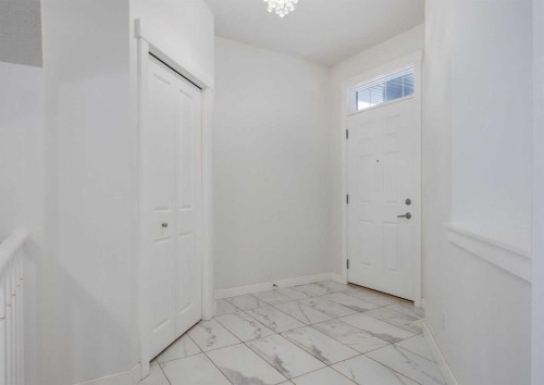 100 Cougar Ridge Close Sw, Calgary, AB - Indoor Photo Showing Other Room