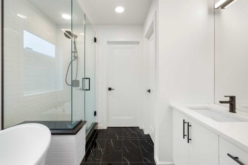 296 Spring Creek Circle Sw, Calgary, AB - Indoor Photo Showing Bathroom