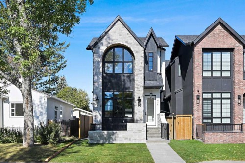 634 21 Avenue Nw, Calgary, AB - Outdoor With Facade