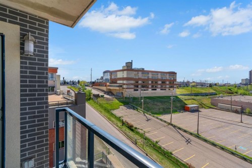 606-8880 Horton Road Sw, Calgary, AB - Outdoor With Balcony With View