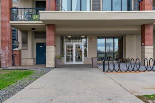 606-8880 Horton Road Sw, Calgary, AB - Outdoor With Balcony