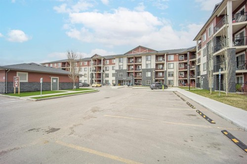 1112-81 Legacy Boulevard Se, Calgary, AB - Outdoor With Facade
