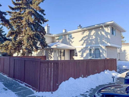93-1155 Falconridge Drive Ne, Calgary, AB - Outdoor