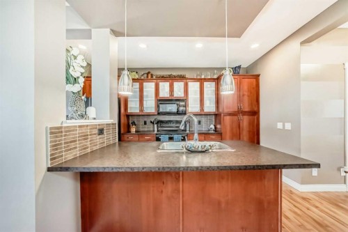 266 Copperstone Circle Se, Calgary, AB - Indoor Photo Showing Kitchen