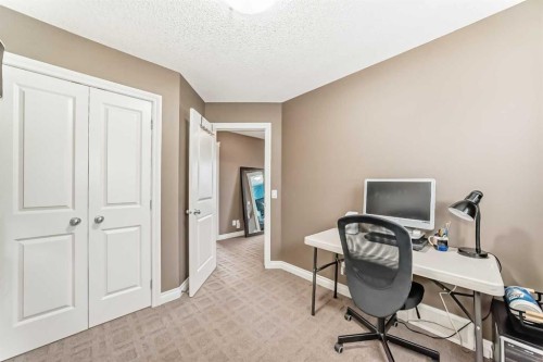 266 Copperstone Circle Se, Calgary, AB - Indoor Photo Showing Office