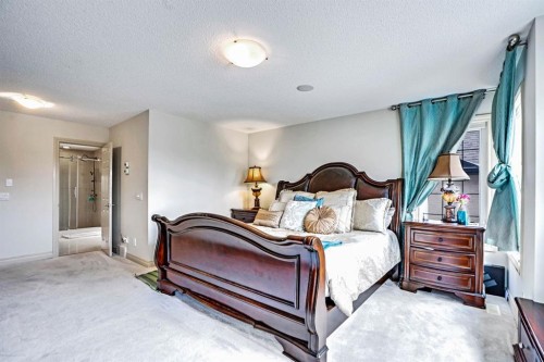 58 Evergreen Common Sw, Calgary, AB - Indoor Photo Showing Bedroom
