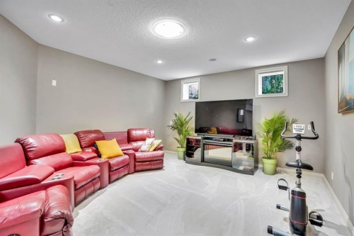 58 Evergreen Common Sw, Calgary, AB - Indoor