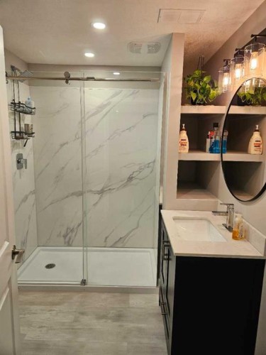 26 Chaparral Valley Common Se, Calgary, AB - Indoor Photo Showing Bathroom