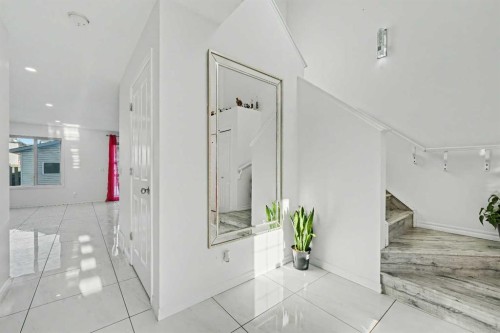 31 Skyview Springs Crescent Ne, Calgary, AB - Indoor Photo Showing Other Room