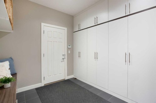 79 Cranarch Terrace Se, Calgary, AB - Indoor Photo Showing Other Room