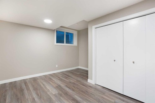 79 Cranarch Terrace Se, Calgary, AB - Indoor Photo Showing Other Room