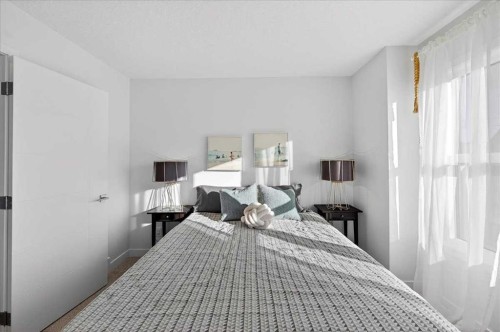 304-437 Alpine Avenue Sw, Calgary, AB - Indoor Photo Showing Bedroom