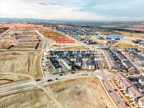 304-437 Alpine Avenue Sw, Calgary, AB - Outdoor With View