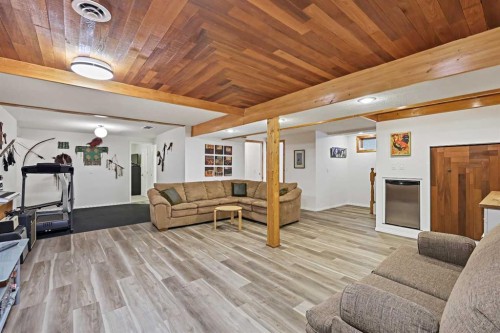 13119 6 Street Sw, Calgary, AB - Indoor