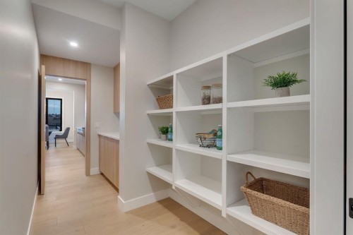 12 Spring Creek Point Sw, Calgary, AB - Indoor