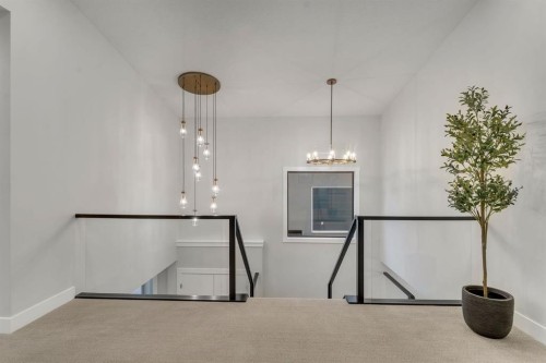 12 Spring Creek Point Sw, Calgary, AB - Indoor