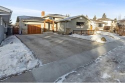 5031 Viceroy Drive NW Calgary, AB T3A 0V2