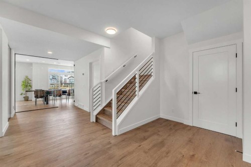 267 Kinniburgh Loop, Chestermere, AB - Indoor Photo Showing Other Room