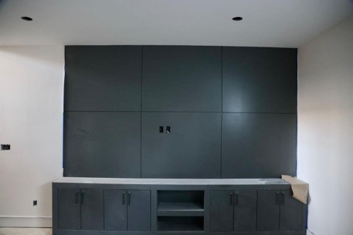 3511 42 Street Sw, Calgary, AB - Indoor Photo Showing Other Room