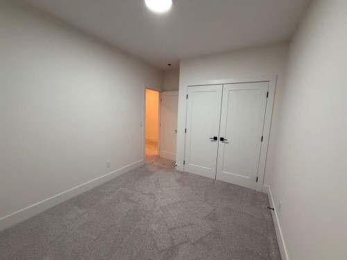 3511 42 Street Sw, Calgary, AB - Indoor Photo Showing Other Room