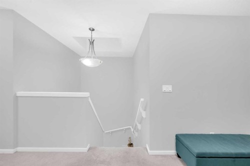 84 Nolanhurst Heights Nw, Calgary, AB - Indoor Photo Showing Other Room