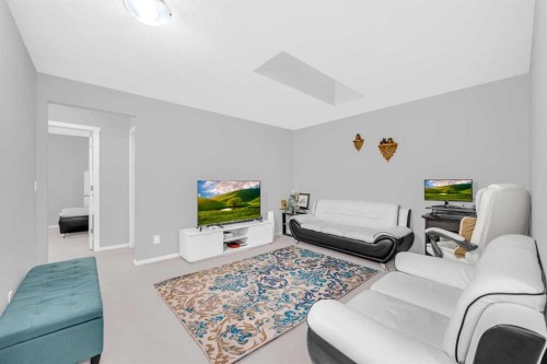 84 Nolanhurst Heights Nw, Calgary, AB - Indoor