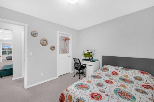 84 Nolanhurst Heights Nw, Calgary, AB - Indoor Photo Showing Bedroom
