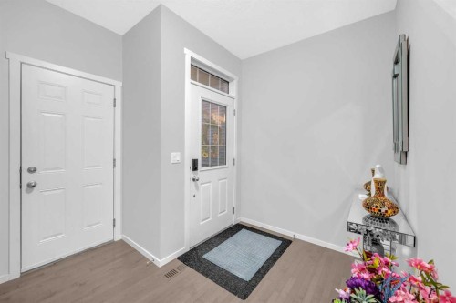 84 Nolanhurst Heights Nw, Calgary, AB - Indoor Photo Showing Other Room