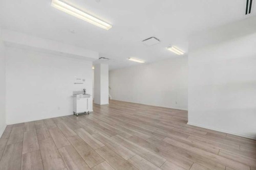 130-615 6 Avenue Se, Calgary, AB - Indoor Photo Showing Other Room