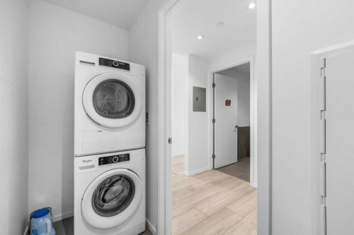 130-615 6 Avenue Se, Calgary, AB - Indoor Photo Showing Laundry Room