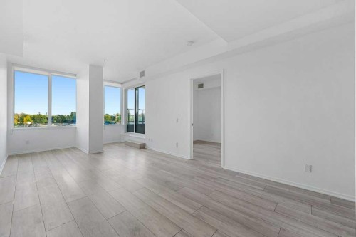 130-615 6 Avenue Se, Calgary, AB - Indoor Photo Showing Other Room