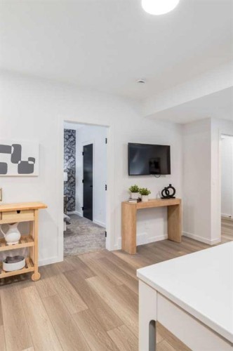560 Walgrove Boulevard Se, Calgary, AB - Indoor Photo Showing Other Room