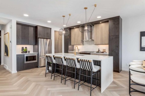 560 Walgrove Boulevard Se, Calgary, AB - Indoor