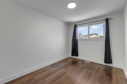 224 Whitworth Way Ne, Calgary, AB - Indoor Photo Showing Other Room