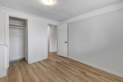 224 Whitworth Way Ne, Calgary, AB - Indoor Photo Showing Other Room