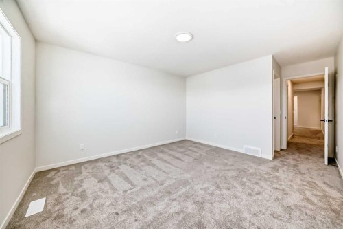 91 Bartlett Crescent Se, Calgary, AB - Indoor Photo Showing Other Room