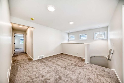 91 Bartlett Crescent Se, Calgary, AB - Indoor