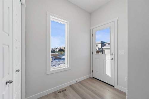 420 Fireside Drive, Cochrane, AB - Indoor Photo Showing Other Room