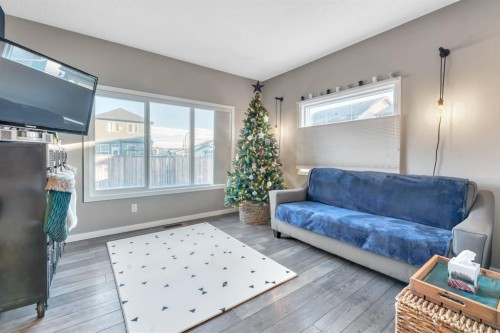 16 Legacy Reach Manor Se, Calgary, AB - Indoor Photo Showing Other Room