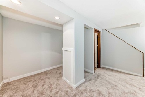 252 Summerwood Place Se, Airdrie, AB - Indoor Photo Showing Other Room