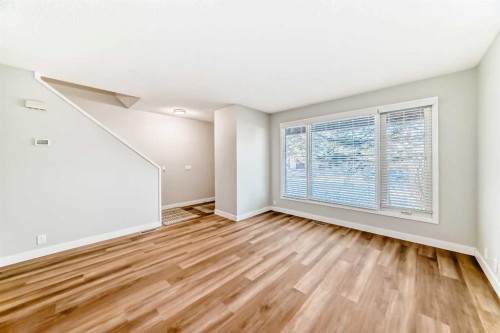 252 Summerwood Place Se, Airdrie, AB - Indoor Photo Showing Other Room