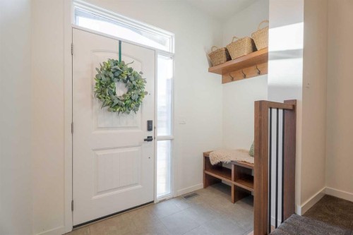159 Belmont Crescent Sw, Calgary, AB - Indoor Photo Showing Other Room