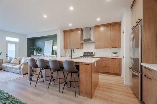 159 Belmont Crescent Sw, Calgary, AB - Indoor Photo Showing Kitchen With Upgraded Kitchen