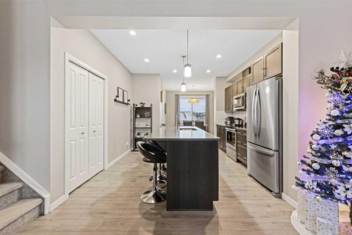 754 Belmont Drive Sw, Calgary, AB - Indoor Photo Showing Kitchen With Stainless Steel Kitchen