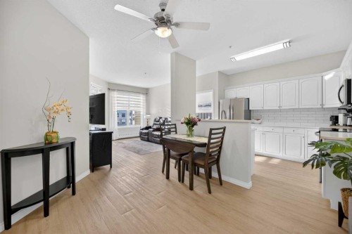 205-4500 50 Avenue  Olds, AB T4H 1X5