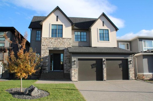 8 Rockcliff Hill Nw, Calgary, AB - Outdoor With Facade