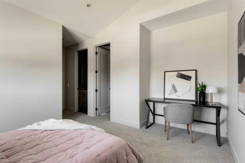 8 Rockcliff Hill Nw, Calgary, AB - Indoor Photo Showing Bedroom